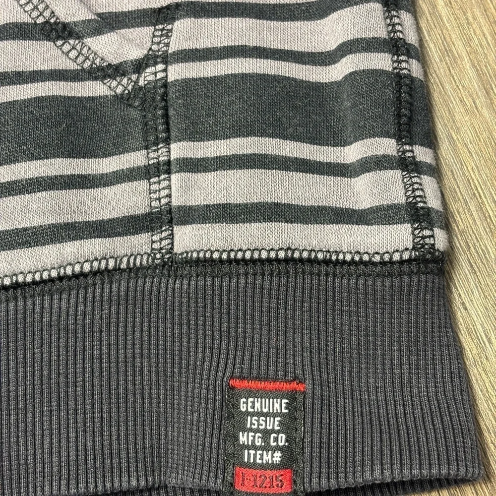 Carter's 3T Hooded Full Zip Striped Hoody, exclt cndtn. 15% off w 2+ bndl